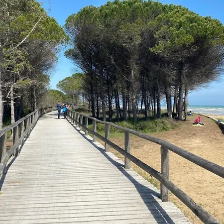 Seaside Flat In A And Quiet Area Appartamento Bibione